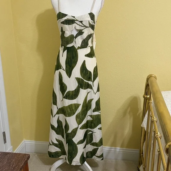green emerald velvet dress Maiah Sage Maxi Dress - 16